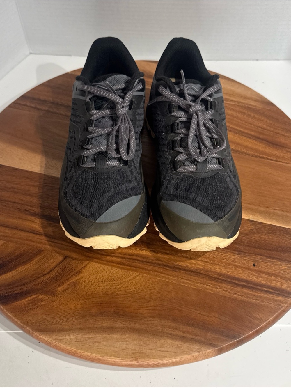 Saucony Xodus 11 Women’s Running Shoes Gray Black Trail Hiking Sneakers Size 8 - Picture 4 of 16